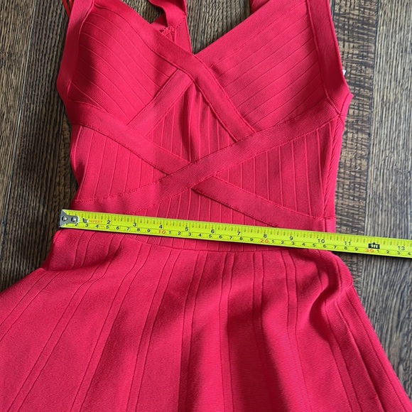 Guess Scarlet Red Sleeveless Bandage Fit and Flare Dress - Picture 7 of 8